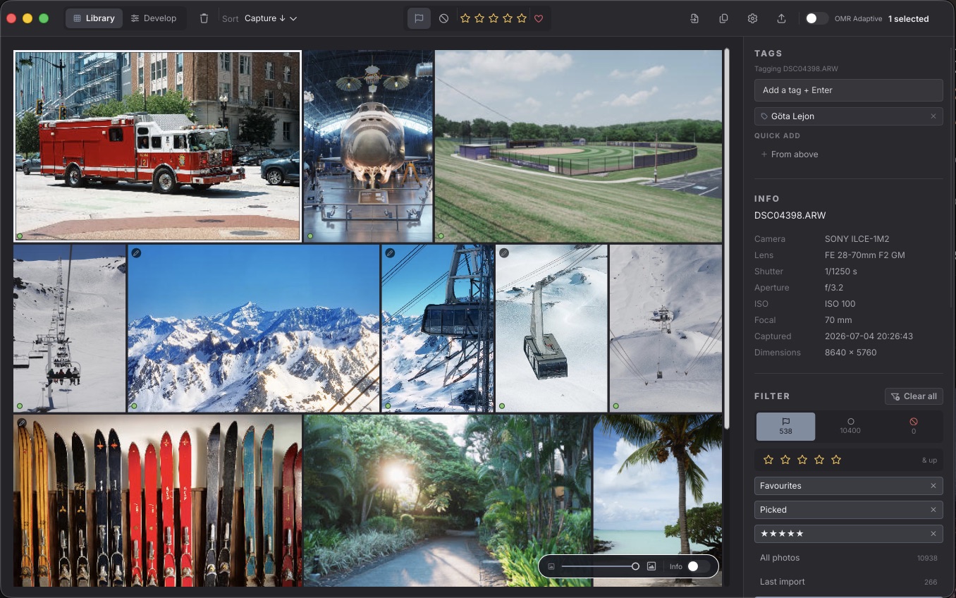 The OhMyRAW Library on the Mac: a grid of photographs with the filter sidebar and Details panel open